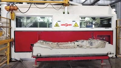 吊式三机械臂+旋转A/B工位